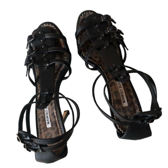 Manolo Blahnik Shoes - Picture 2 of 11